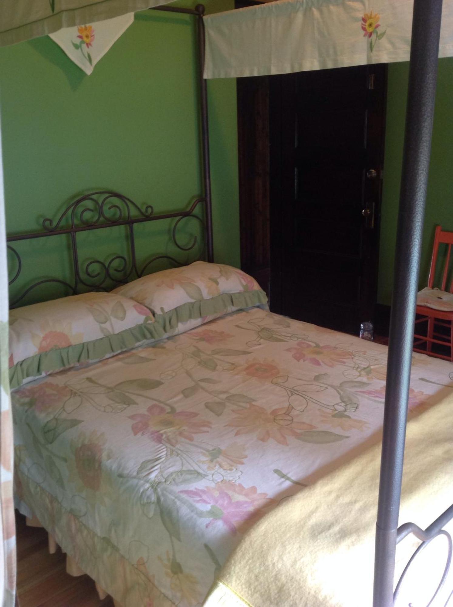 Maison Mckenzie House Campbellton Room photo